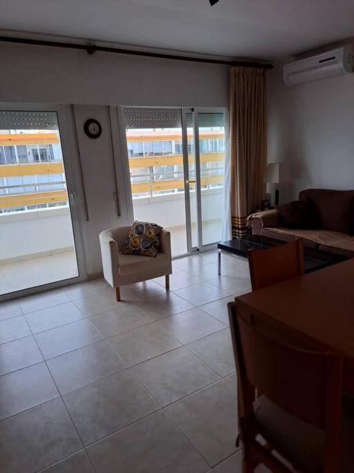 Holiday Center Apartamento Vistas Mar, Acceso Directo Playa Y Piscina Roses Dış mekan fotoğraf