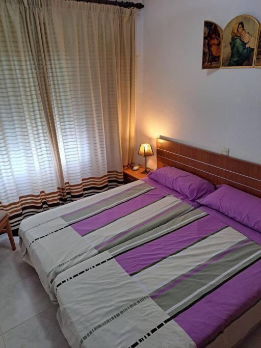 Holiday Center Apartamento Vistas Mar, Acceso Directo Playa Y Piscina Roses Dış mekan fotoğraf